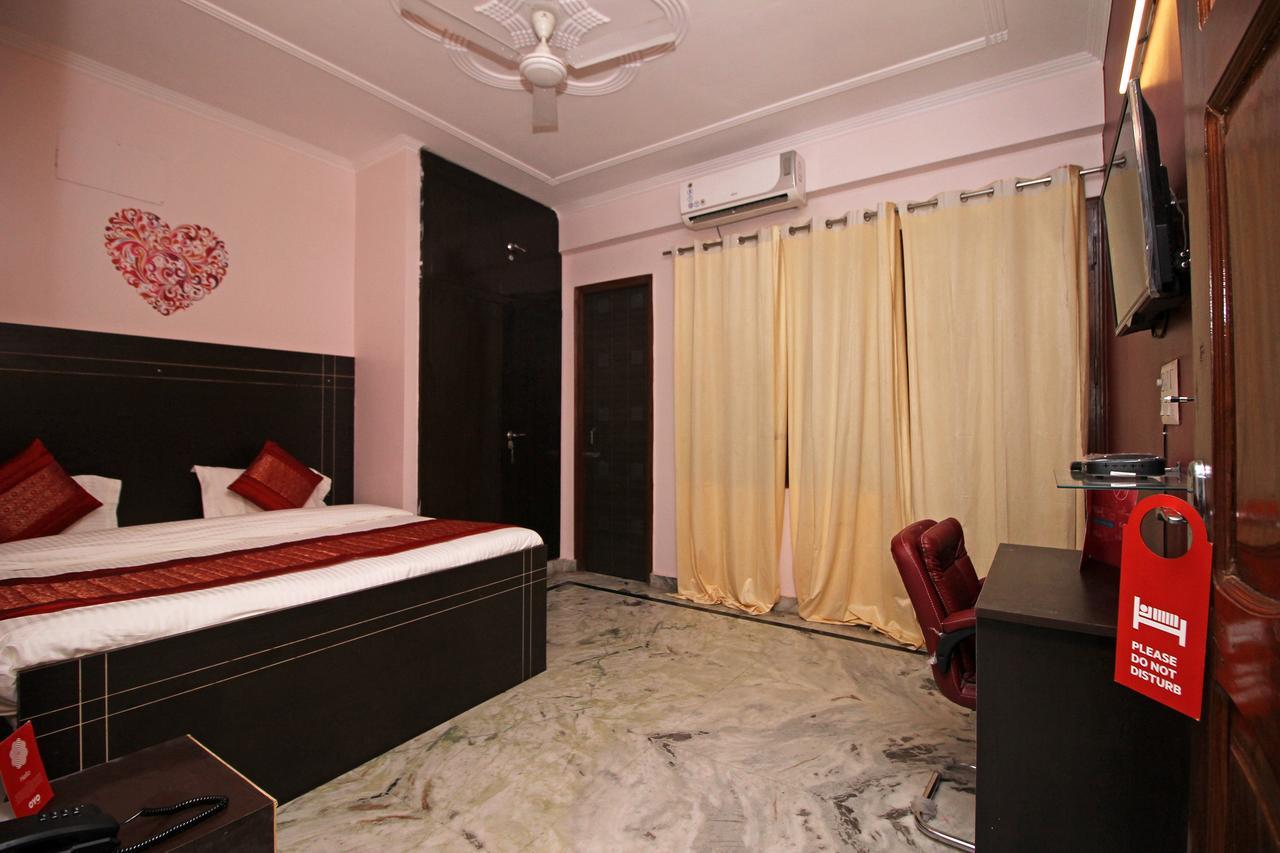 Oyo 9192 Hotel Raghav Residency Noida Exterior photo