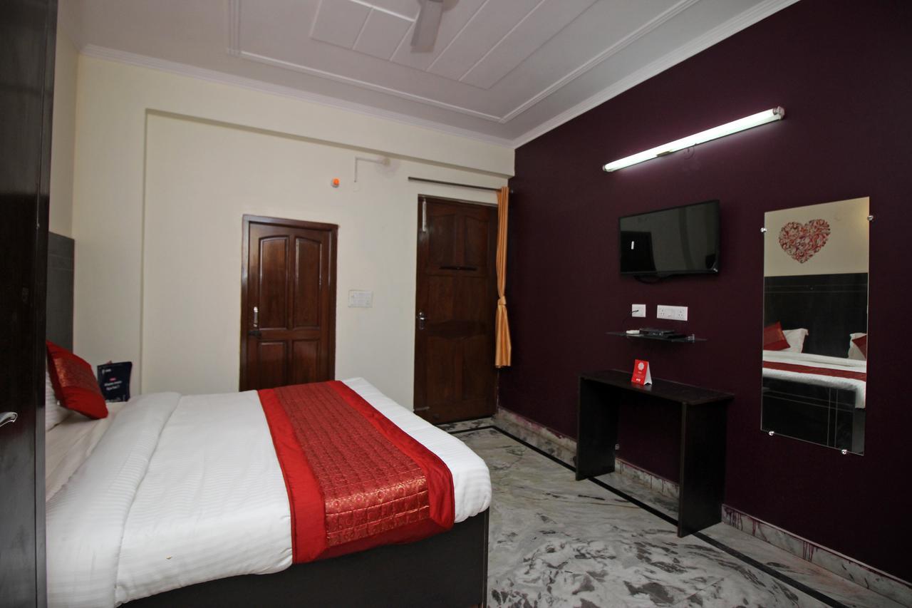 Oyo 9192 Hotel Raghav Residency Noida Exterior photo